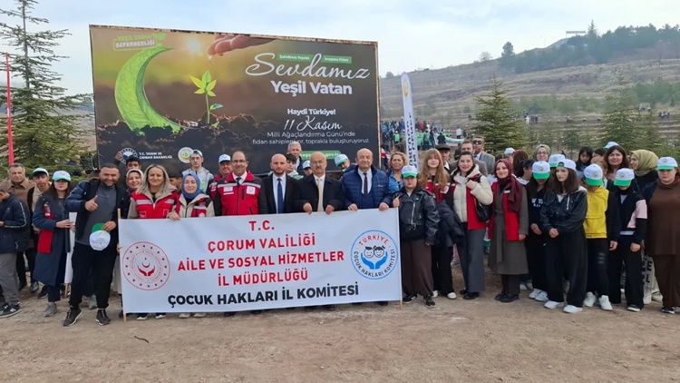 Milli Ağaçlandırma Günü’nde Çocuklardan Anlamlı Etkinlik