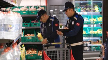 Zabıta Ekiplerinden Marketlere Sıkı Denetim