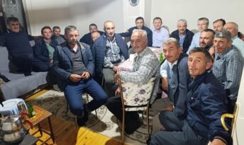 Kaya, Birlik Üyeleriyle İstişare Toplantısı Gerçekleştirdi