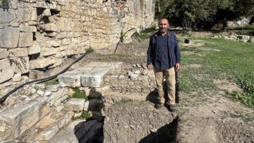 Limyra Antik Kenti’nde 43 yıldır aranan Zeus Tapınağı bulundu