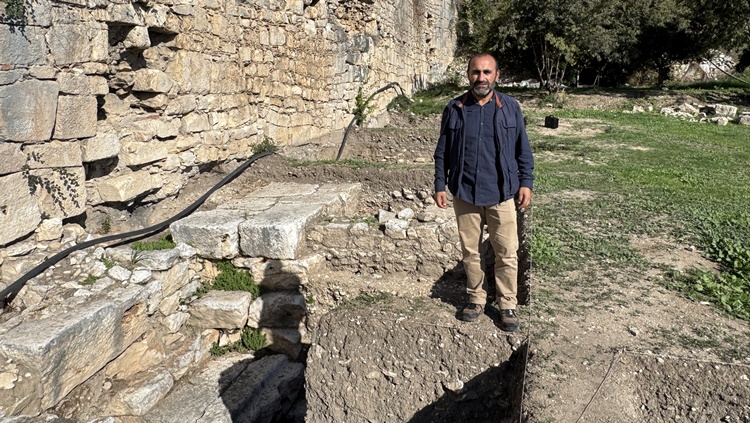 Limyra Antik Kenti’nde 43 yıldır aranan Zeus Tapınağı bulundu