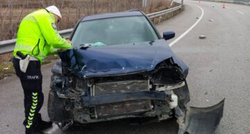 Yağışlı Hava Kazaya Sebebiyet Verdi