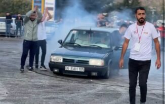 Tekerler Baran Bebek İçin Dönecek