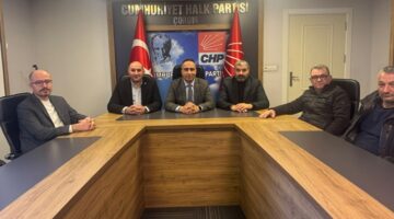 Esnaf Temsilcilerinden CHP’ye Kutlama Ziyareti