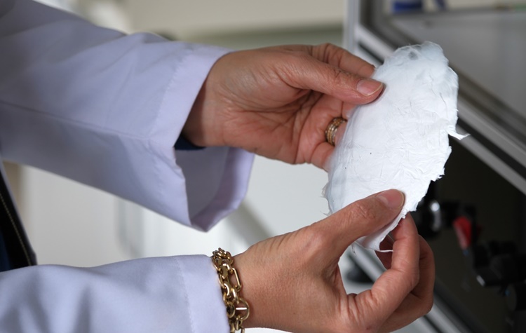 Hitit Üniversitesi’nde “Yara Örtüsü” Geliştirildi