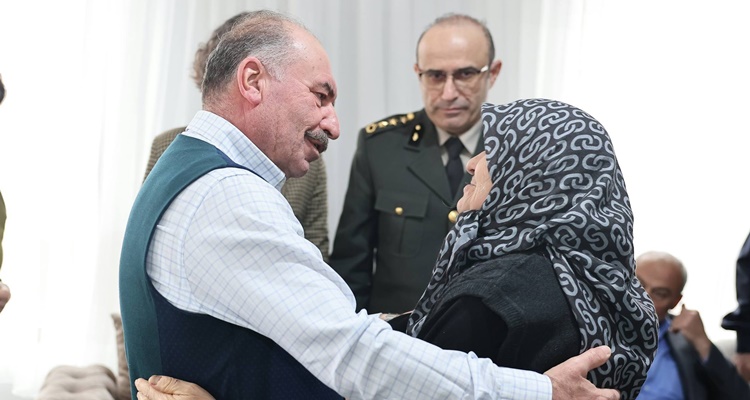 Şehidimiz Mustafa Uslu’nun Ailesine Ziyaret