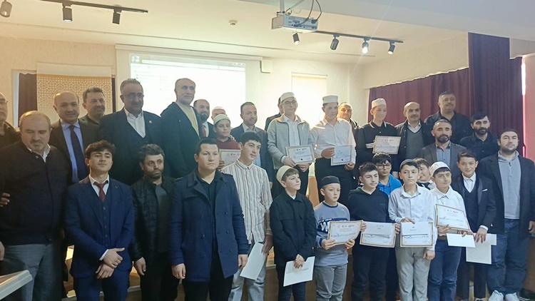 Kur’an-ı Kerim’i Güzel Okuma Yarışmasına Yoğun Katılım
