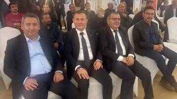 Kaya’dan, Güven Tazeleyen Başkana Destek!