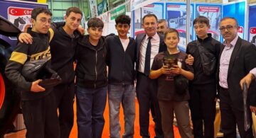 Birlik ve Hanımeli Standı Dikkat Çekti