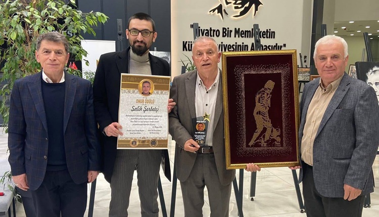 İşadamına ‘Yaşayan Değerlerimiz’ Ödülü