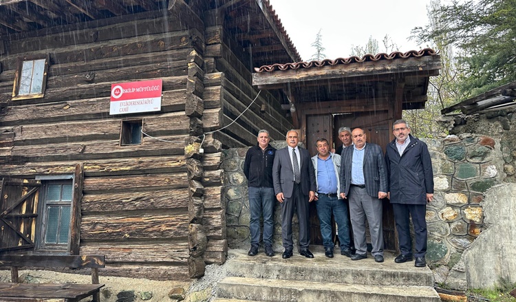 İskilip’te Akşemseddin Hazretleri’nin Emanetine Sahip Çıkılıyor