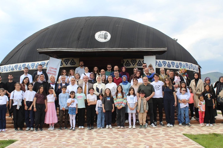 Çorumlu Obasında Çölyak Gününe Muhteşem Kutlama