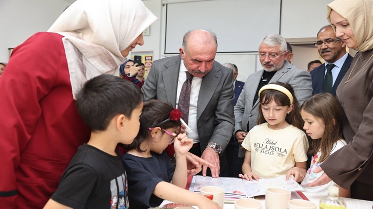 Vali Çalgan, Çorum Diyanet Gençlik Merkezini Ziyaret Etti