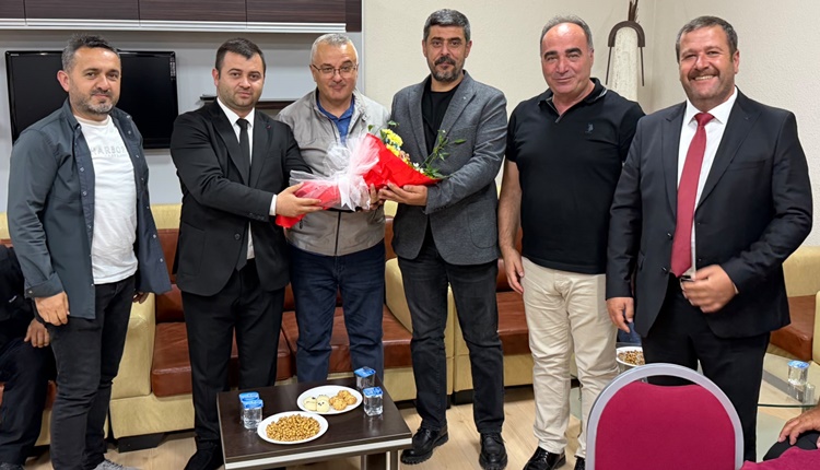 Yol-İş Sendikasında Devir Teslim Yapıldı