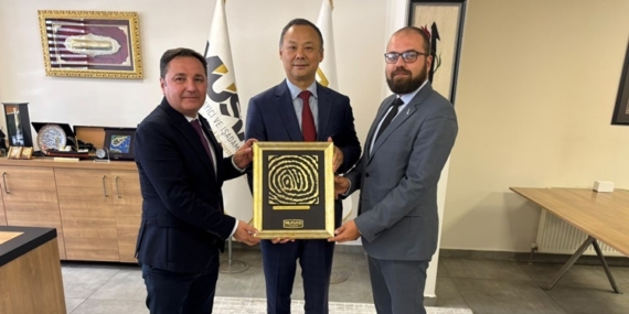 Büyükelçi Çorum’da Genç İş İnsanlarıyla Buluştu