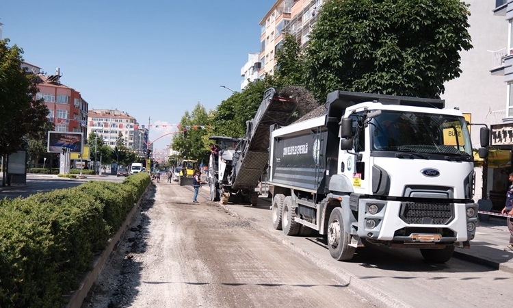 Gazi Caddesi Asfalt Yenileme Çalışmalarında İkinci Etap Başladı (2)
