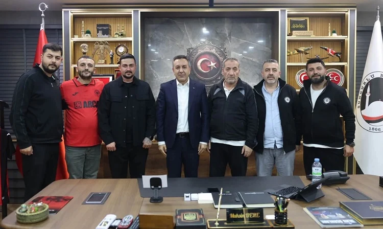 Arca Çorum FK Taraftarlarından Başkan Dere’ye Ziyaret