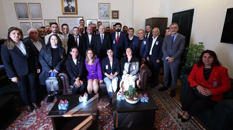 CHP Çorum Heyeti TBMM’de Kılıçdaroğlu İle Görüştü