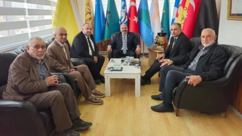 Başkan İsbir, Saadet Partilileri Ağırladı
